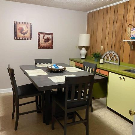 2Br Pet Friendly Home In Sneads Ferry With Parking Exterior photo