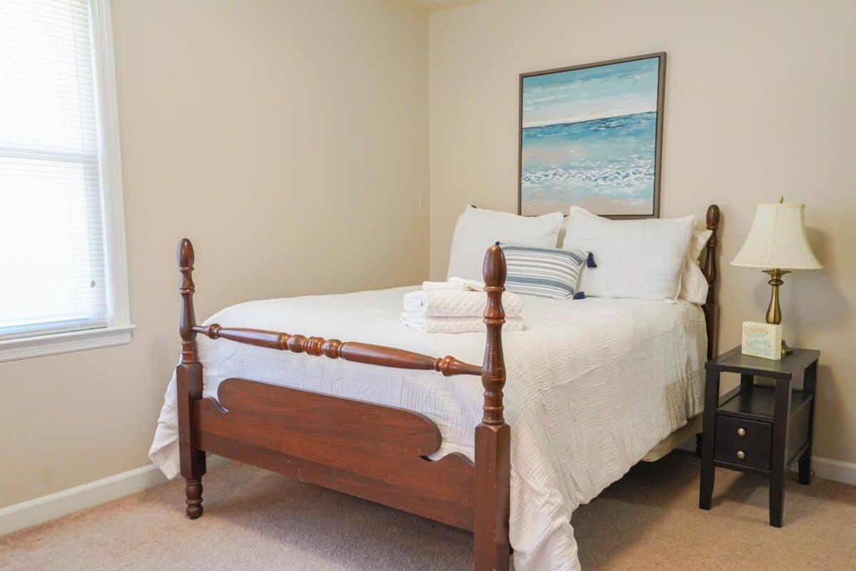 2Br Pet Friendly Home In Sneads Ferry With Parking Exterior photo