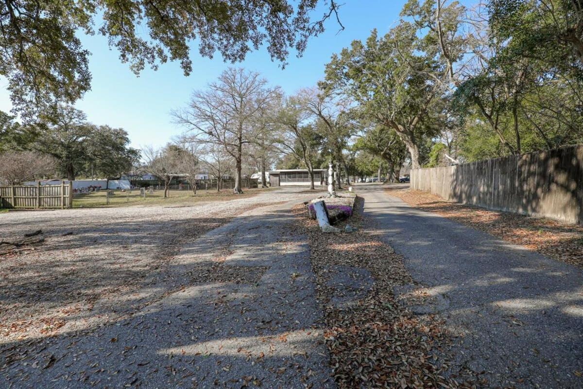 2Br Pet Friendly Home In Sneads Ferry With Parking Exterior photo