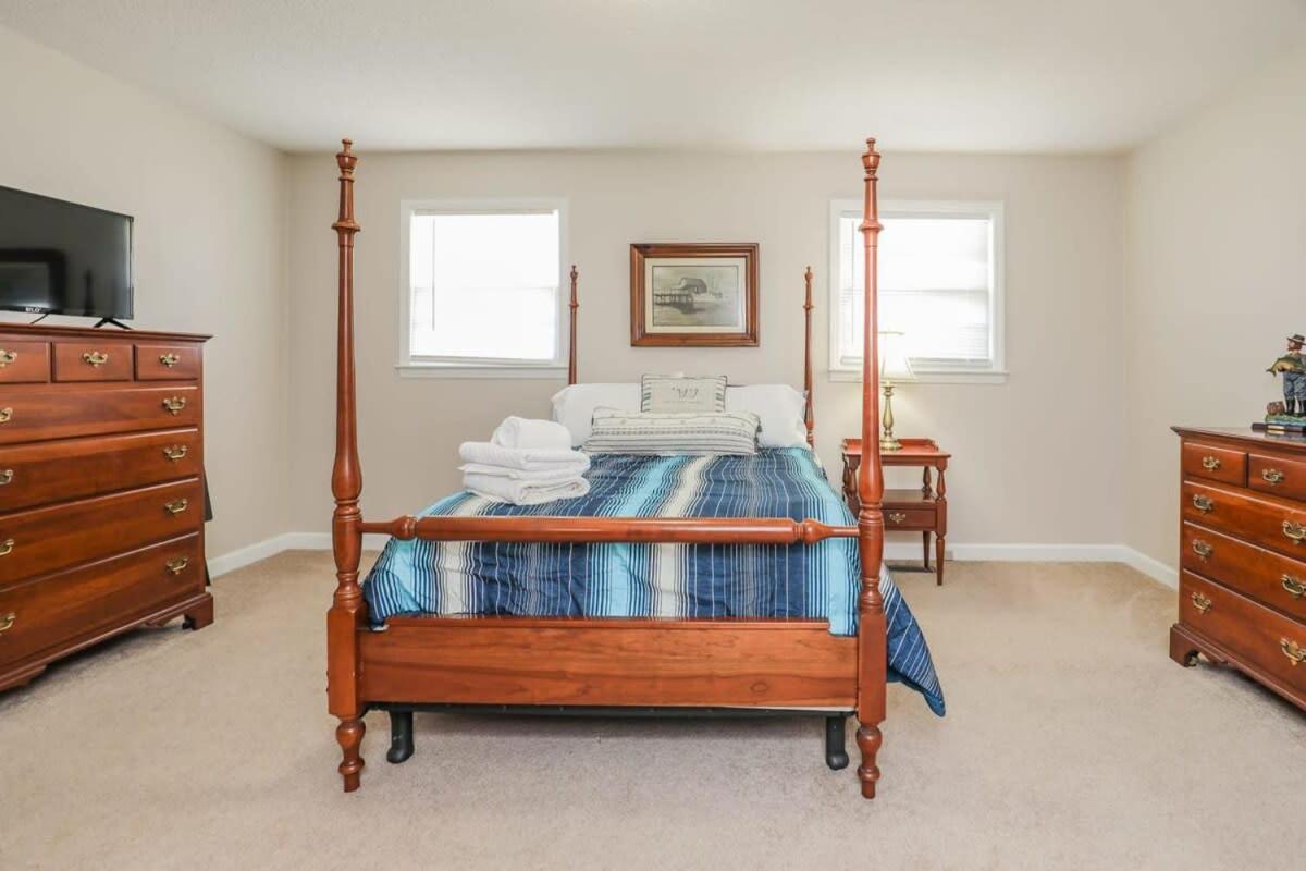 2Br Pet Friendly Home In Sneads Ferry With Parking Exterior photo